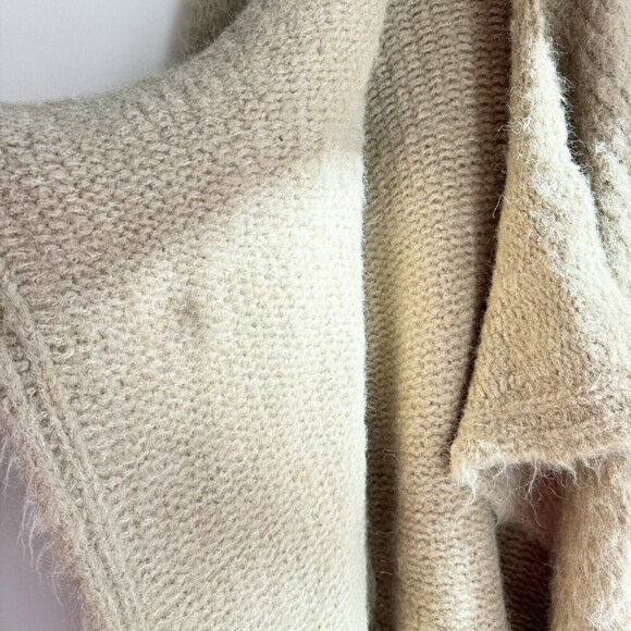 Zara Chunky Knit Mohair Texture Thick Cozy Beige Green Cardigan  S/M - Picture 2 of 9
